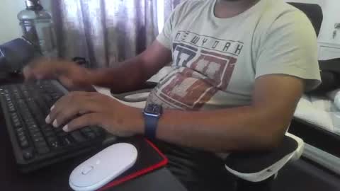 Snapshot of meshneo chatting on February 6, 10:32 pm meshneo online show from February 6, 10:32 pm