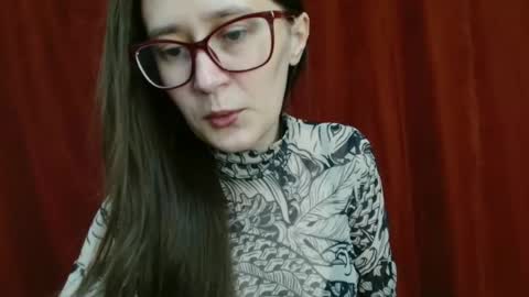 Snapshot of mesmerizing_hypn0_goddess chatting on October 24, 7:38 am Jessica online show from October 24, 7:38 am
