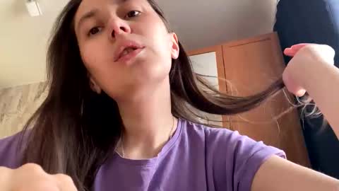 Snapshot of mesmerizing_hypn0_goddess chatting on December 14, 10:42 am Jessica online show from December 14, 10:42 am