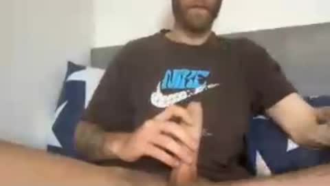 messageme11 online show from July 24, 4:49 pm