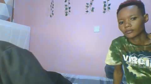 Snapshot of messyluna chatting on March 23, 4:00 pm meggy and bree online show from March 23, 4:00 pm