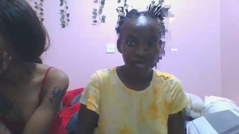 Snapshot of messyluna chatting on March 24, 11:15 am meggy and bree online show from March 24, 11:15 am