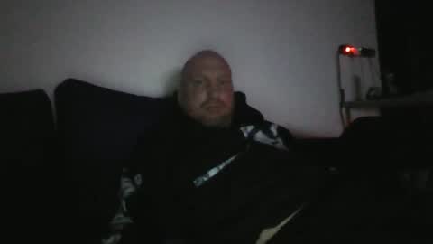 metaller123456 online show from March 17, 1:10 am