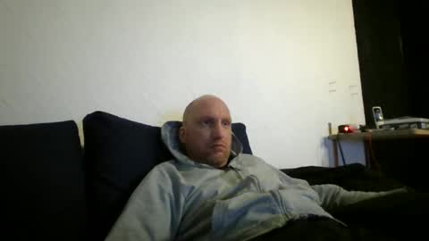 metaller123456 online show from March 25, 7:09 pm