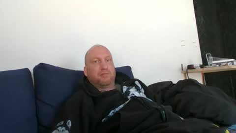 metaller123456 online show from March 27, 4:07 pm