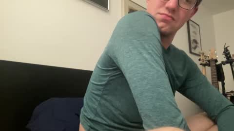 metallica92786 online show from September 22, 3:08 am