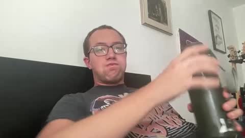 metallica92786 online show from September 26, 6:23 pm