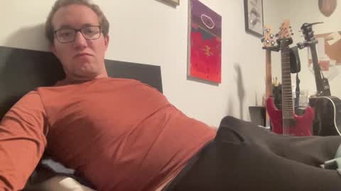 metallica92786 online show from November 3, 3:30 am