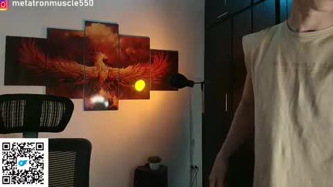 Snapshot of metatron_muscle chatting on September 28, 2:06 am Dany online show from September 28, 2:06 am