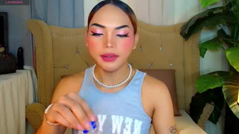 myka online show from September 17, 11:01 am