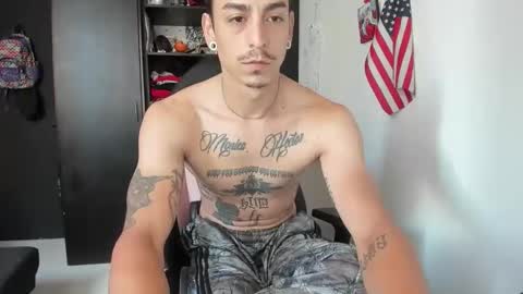 Snapshot of methodicxxx chatting on October 24, 11:28 am xxxxxxxxxmethodicxxxxxxxxx online show from October 24, 11:28 am