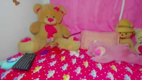 metisha_suhi online show from September 14, 1:32 pm