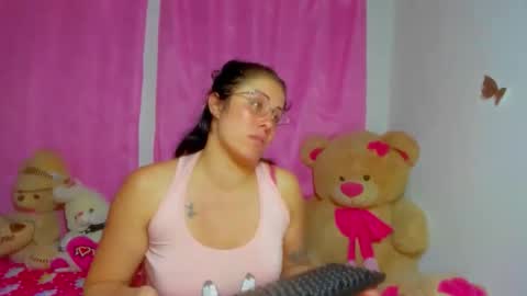 metisha_suhi online show from September 19, 1:56 pm