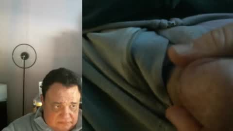 Snapshot of metrowester chatting on December 23, 7:20 pm metrowester online show from December 23, 7:20 pm