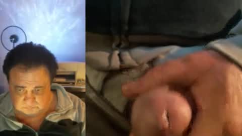 Snapshot of metrowester chatting on January 18, 11:41 pm metrowester online show from January 18, 11:41 pm