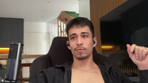 mettew22cm online show from June 3, 3:17 pm