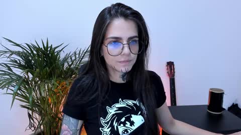 Meurif online show from December 3, 3:22 pm