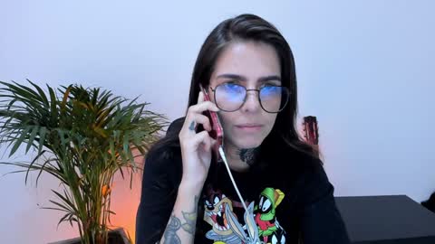 Meurif online show from December 24, 1:28 pm