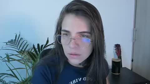Meurif online show from June 17, 1:52 am