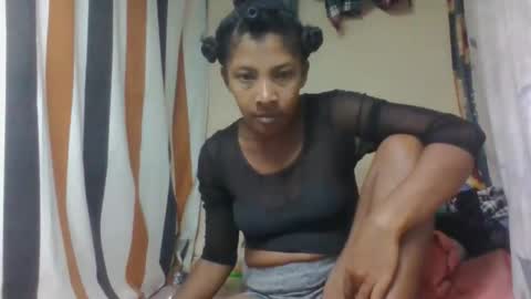mevasoa online show from May 12, 7:33 pm