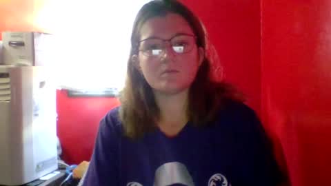 Snapshot of meveler22 chatting on July 10, 12:19 pm Angela online show from July 10, 12:19 pm