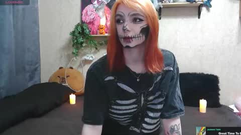 Mavis online show from October 31, 10:16 am