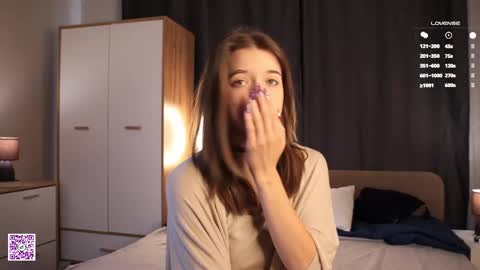 Megan online show from September 19, 6:04 am