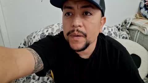 mexidaddycan online show from December 19, 5:09 pm