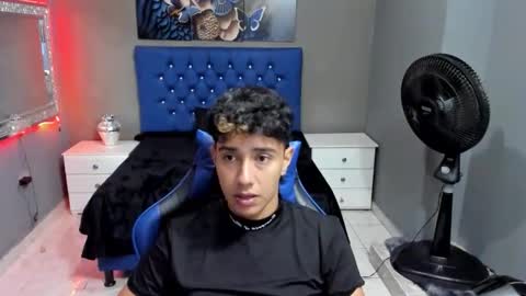 mexwilliams online show from December 5, 1:20 pm