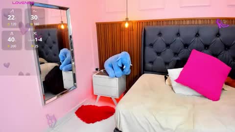 Snapshot of meylagia chatting on February 20, 6:26 am meylagia online show from February 20, 6:26 am