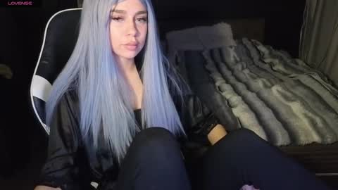 vollmond online show from March 8, 9:18 pm