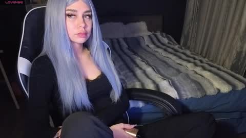 vollmond online show from March 30, 5:58 pm