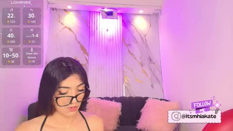 Mhia Kate online show from November 18, 12:09 pm