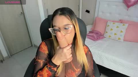 Mhonika online show from October 10, 1:10 pm