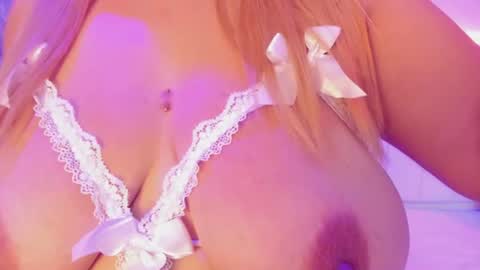 MHONIK BELUCI online show from June 25, 11:15 am
