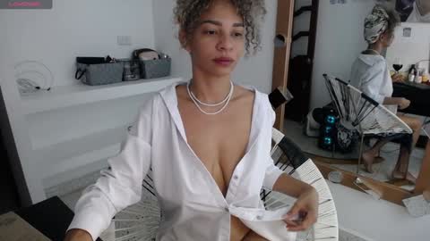 Snapshot of mhulattahot_ chatting on December 23, 4:12 am Mulata Spencer online show from December 23, 4:12 am