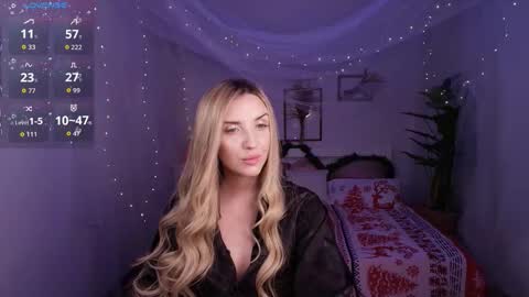 Snapshot of mi1a_ chatting on December 21, 5:25 am mi1a_ online show from December 21, 5:25 am