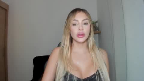 mi suk1 online show from January 12, 7:57 am