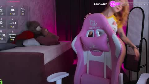 Mia  GMT7 Mon Tue Wen Thur 1000am-0300pm Sat 0300am-0900am online show from October 10, 12:53 am