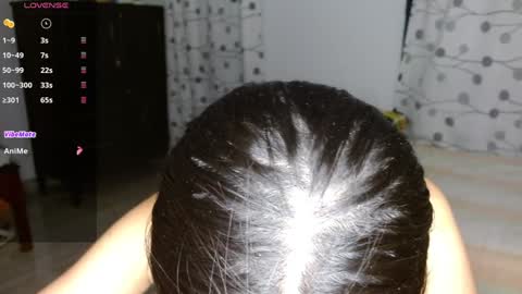 Snapshot of mia__lopez_ chatting on December 10, 4:34 am Mia online show from December 10, 4:34 am