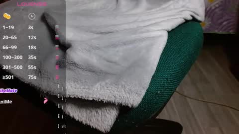 Snapshot of mia__lopez_ chatting on February 11, 4:55 am Mia online show from February 11, 4:55 am