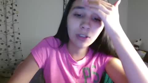 Snapshot of mia__lopez_ chatting on March 11, 1:05 am Mia online show from March 11, 1:05 am