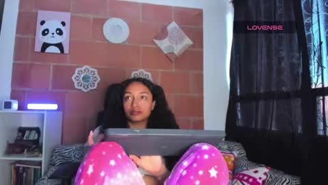 mia__love111 online show from February 5, 11:48 am