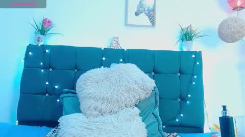 Snapshot of mia__xx1 chatting on March 21, 8:19 am C A L L M E M I A online show from March 21, 8:19 am