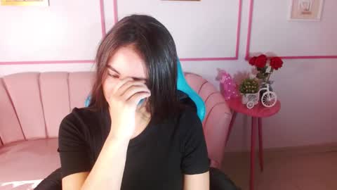 Snapshot of mia_adams_a_ chatting on March 1, 4:22 pm Mia online show from March 1, 4:22 pm