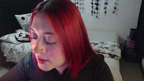 mia online show from March 19, 12:14 am