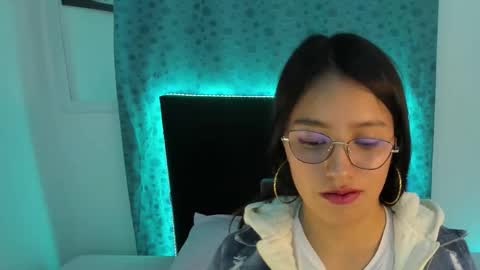 Mia  Angels online show from September 17, 8:32 pm