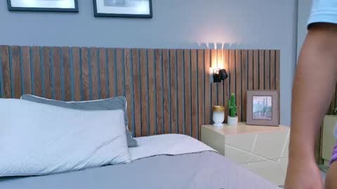 Mia Bellefort online show from February 21, 8:43 pm