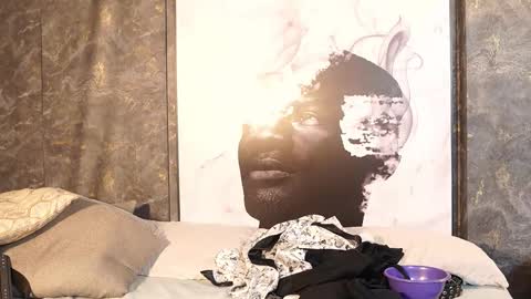 Snapshot of mia_belmont chatting on March 22, 6:33 pm Belmont and Mia online show from March 22, 6:33 pm