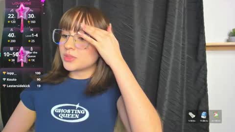 Mia Blair online show from December 4, 2:09 am